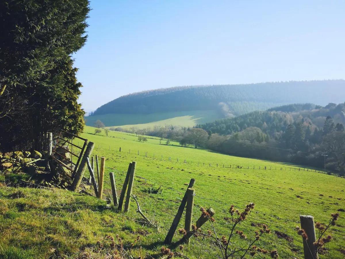 Hébergement de vacances 2 X Double Bed Glamping Wagon In Dalby Forest Scarborough